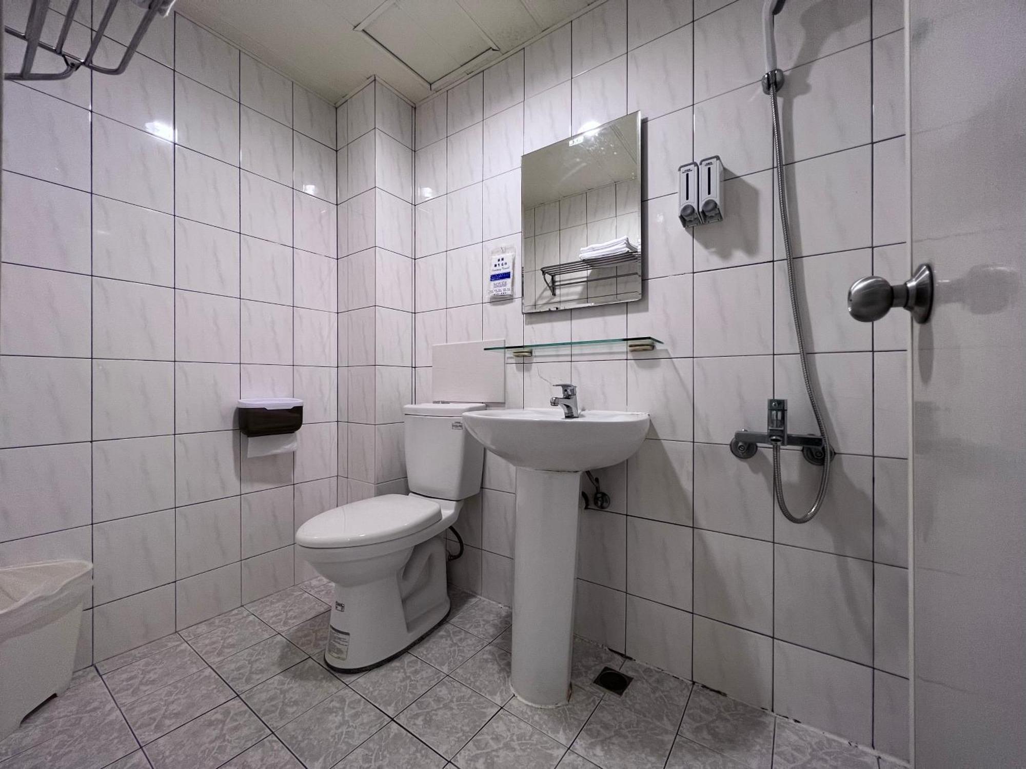 微趣 Wechill Hotel Đài Nam Ngoại thất bức ảnh