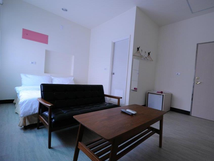 微趣 Wechill Hotel Đài Nam Ngoại thất bức ảnh